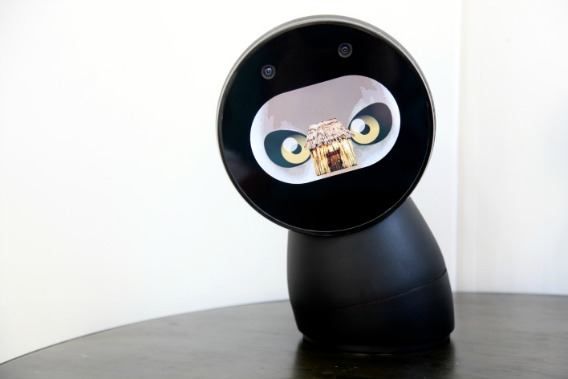 Jibo - The World First Family's Robot